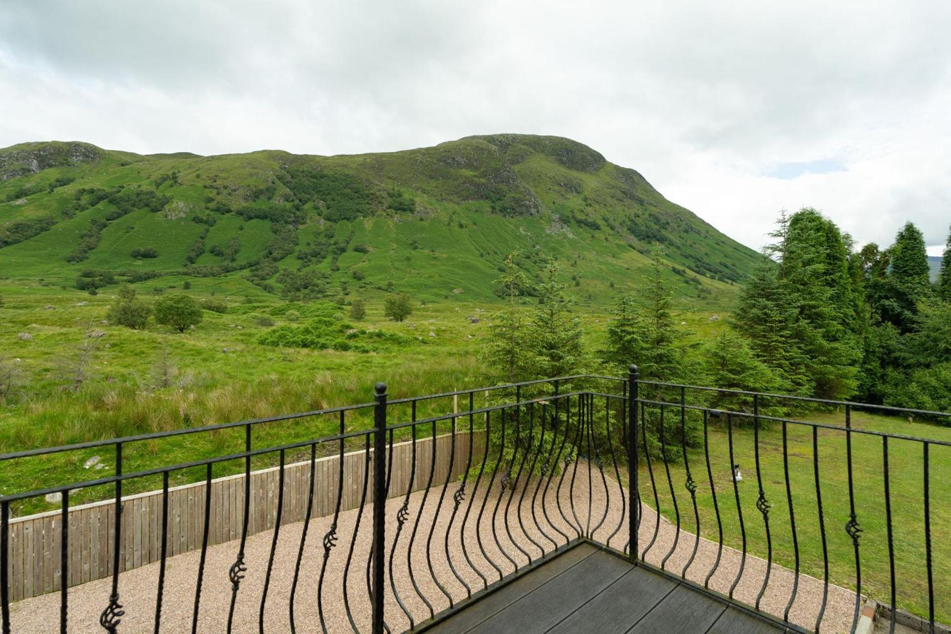 Achintee Cottages No 2 Fort William Exterior photo